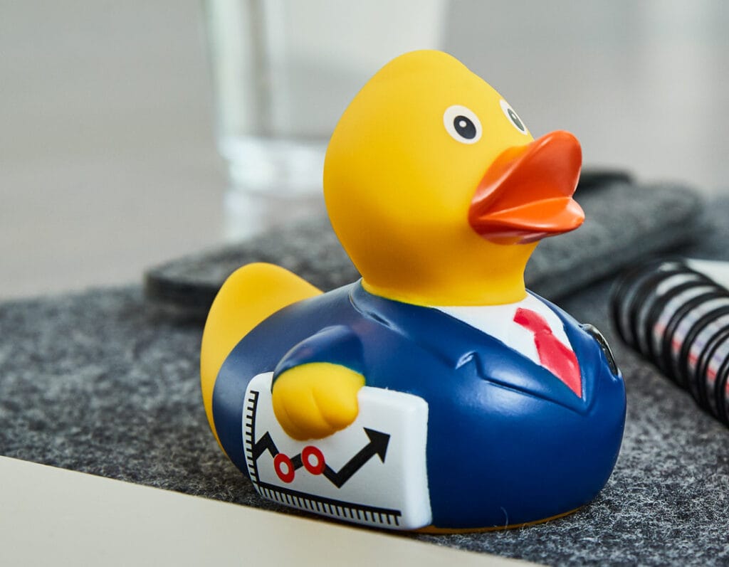 Badeand Forretningsmann – Kvakky Duck