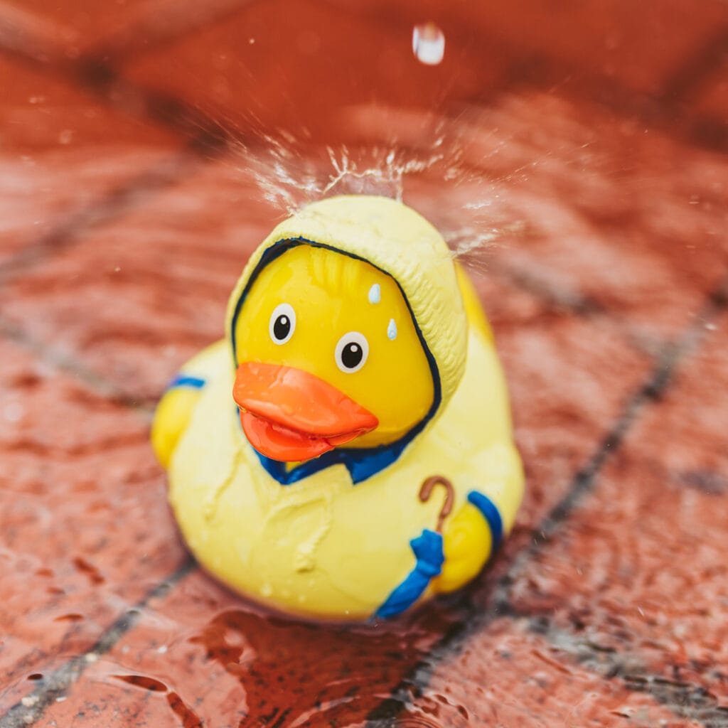 Badeand Uvær – Kvakky Duck