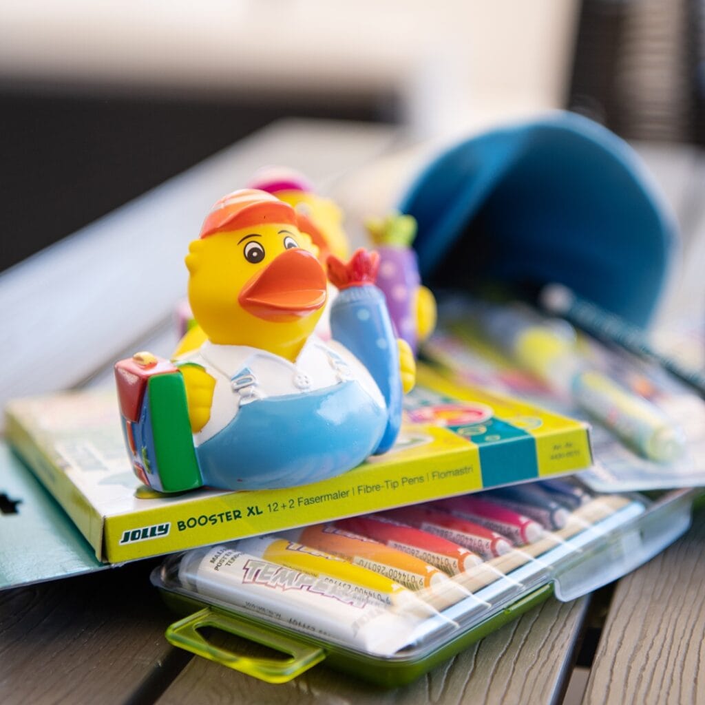 Badeand Skole – Kvakky Duck